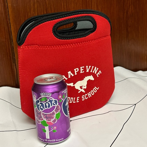 Neoprene Lunch Bag - Grapeville middle School - Picture 3 of 12